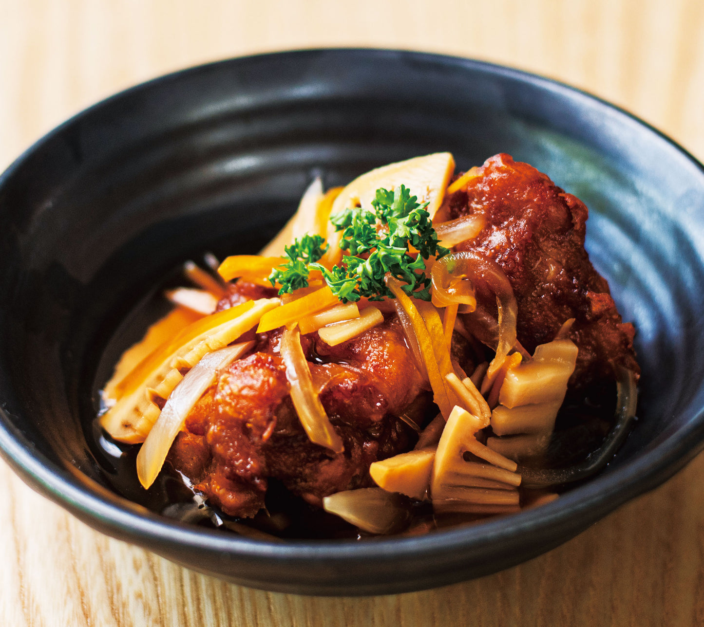 美味鶏使用「鶏肉の黒酢あんかけ」