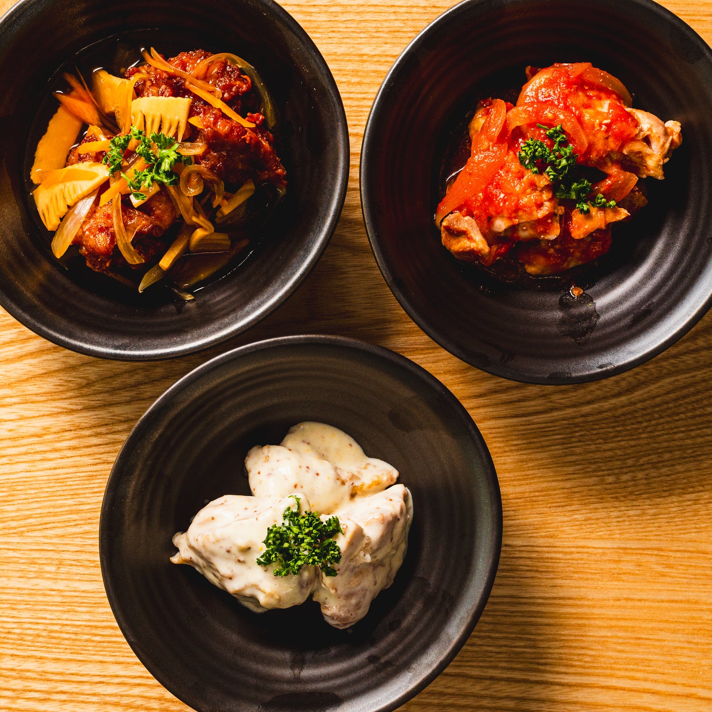 美味鶏使用「鶏肉の黒酢あんかけ」