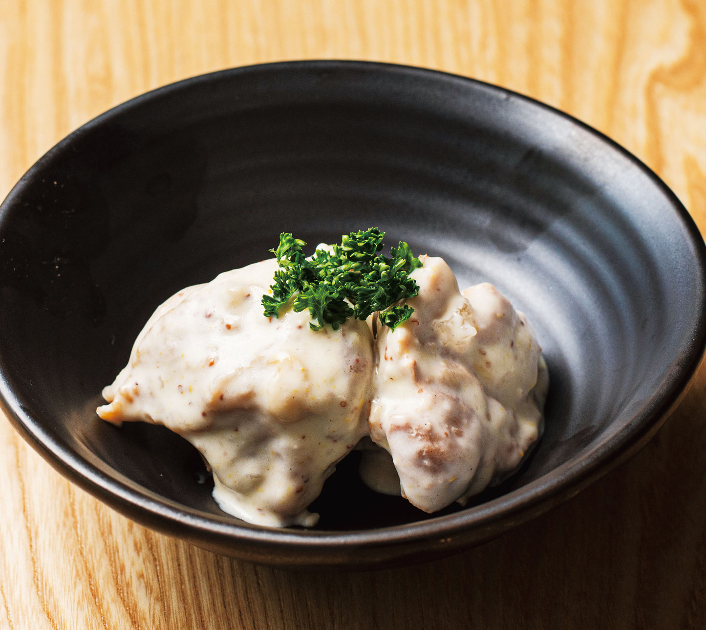 美味鶏使用「鶏肉のクリーム煮」